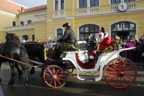 Moş Crăciun a rămas fără daruri la Oradea! (FOTO)